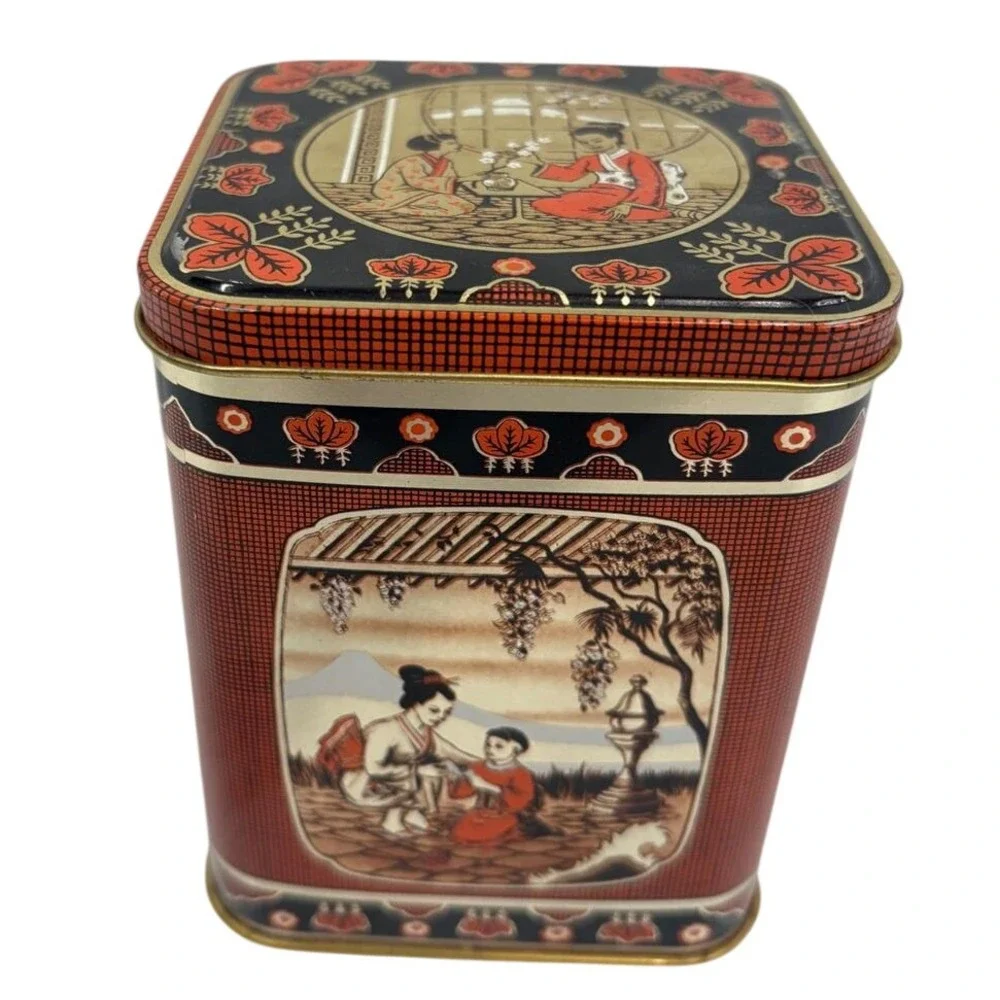 Vintage Japanese Scene Tea Tin Made in England Red Black Gold Geisha 4.75